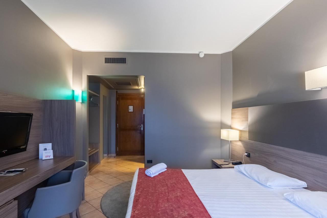 Hotel Sunflower Mailand Exterior foto